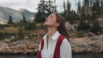 "Le rôle des rêves prémonitoires dans la quête de l'amour véritable"