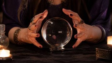 7 tarots : signification, tirage et interprétation pour mieux comprendre votre avenir